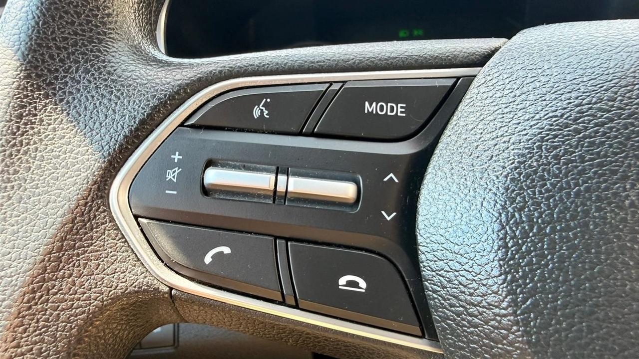 Hyundai Santa Fe SE AWD 2023