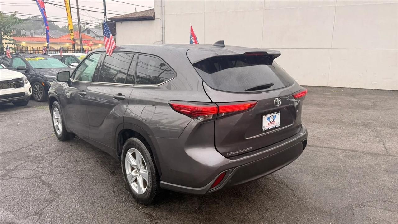 Toyota Highlander L 2022