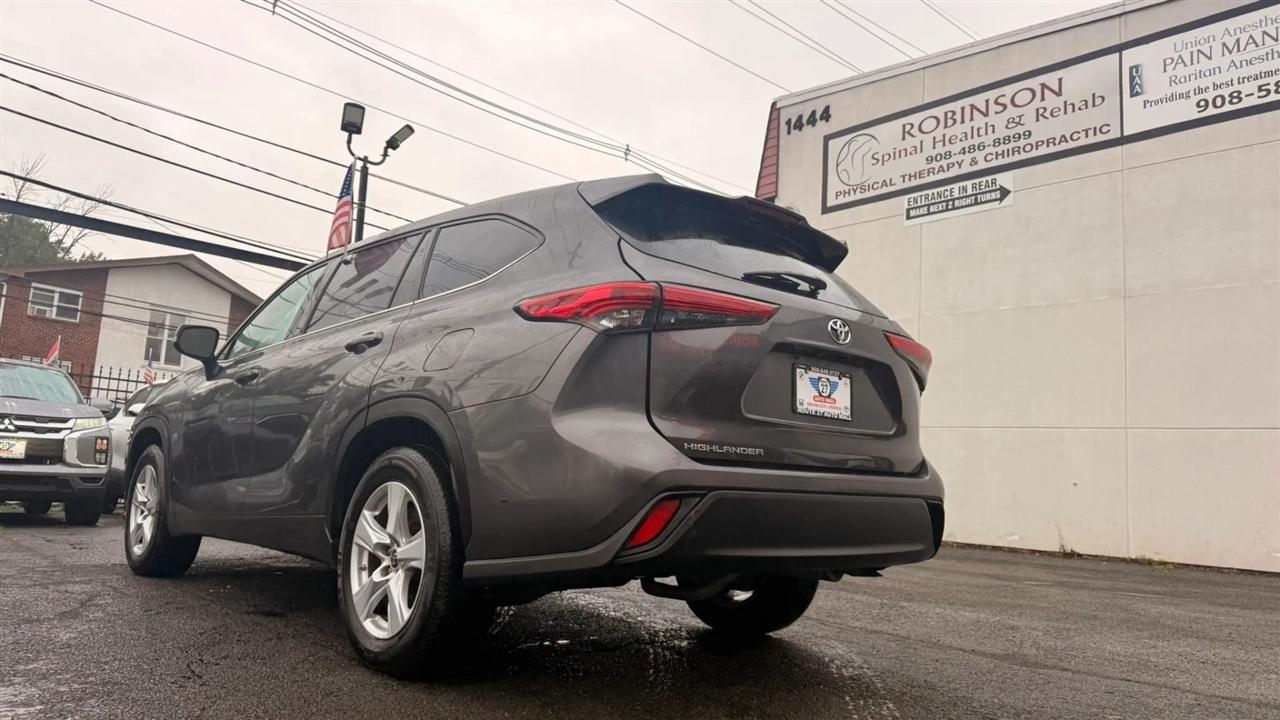Toyota Highlander L 2022