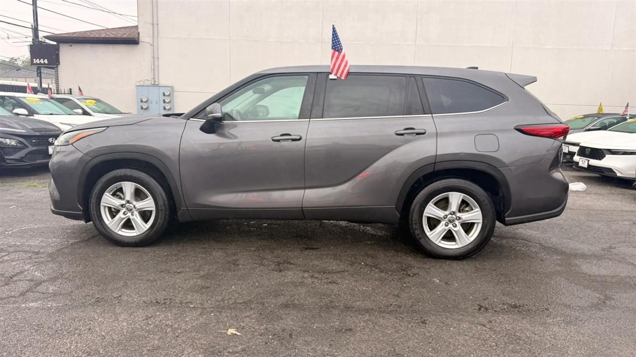 Toyota Highlander L 2022