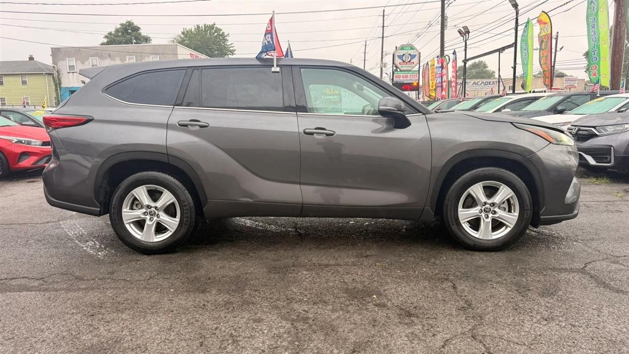 Toyota Highlander L 2022