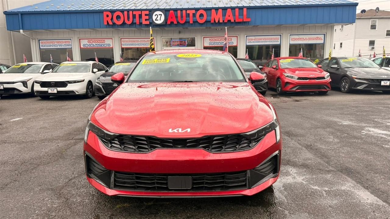 Kia K5 LXS 2025