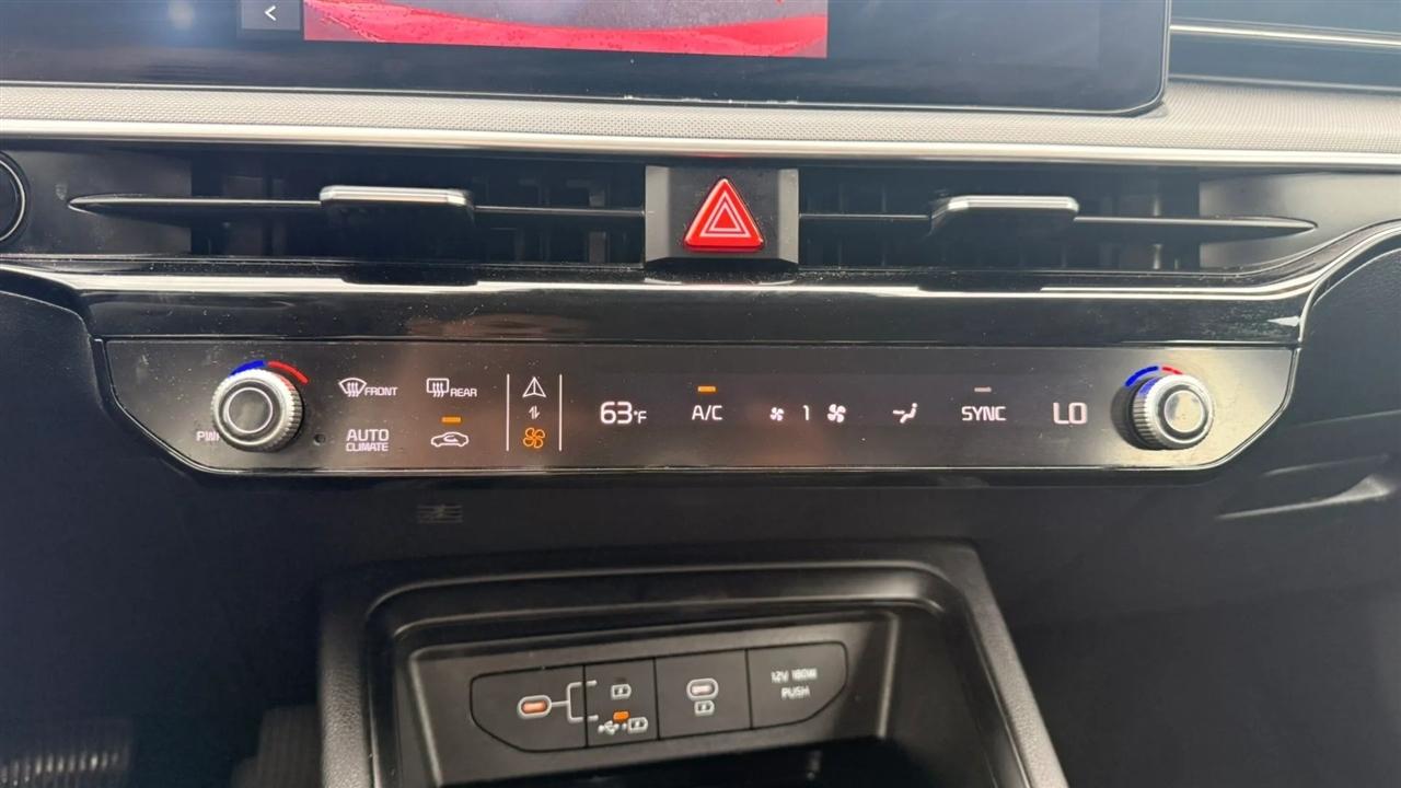 Kia K5 LXS 2025