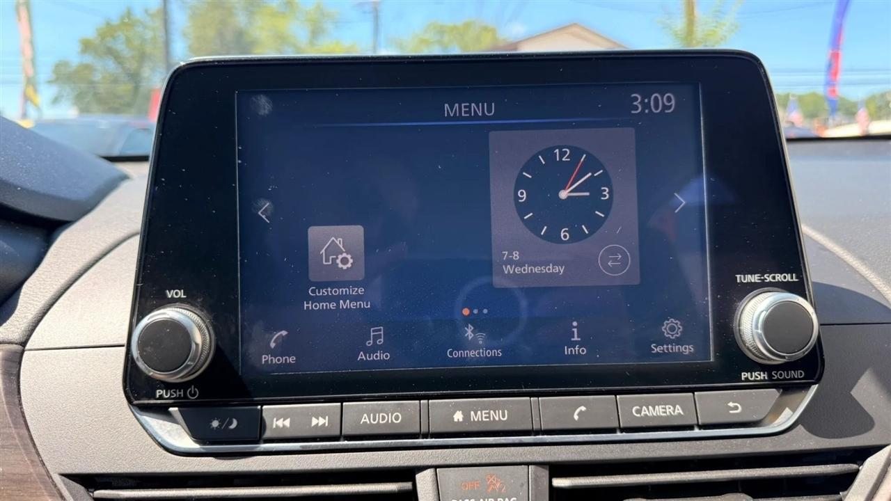 Nissan Altima 2.5 SV 2024