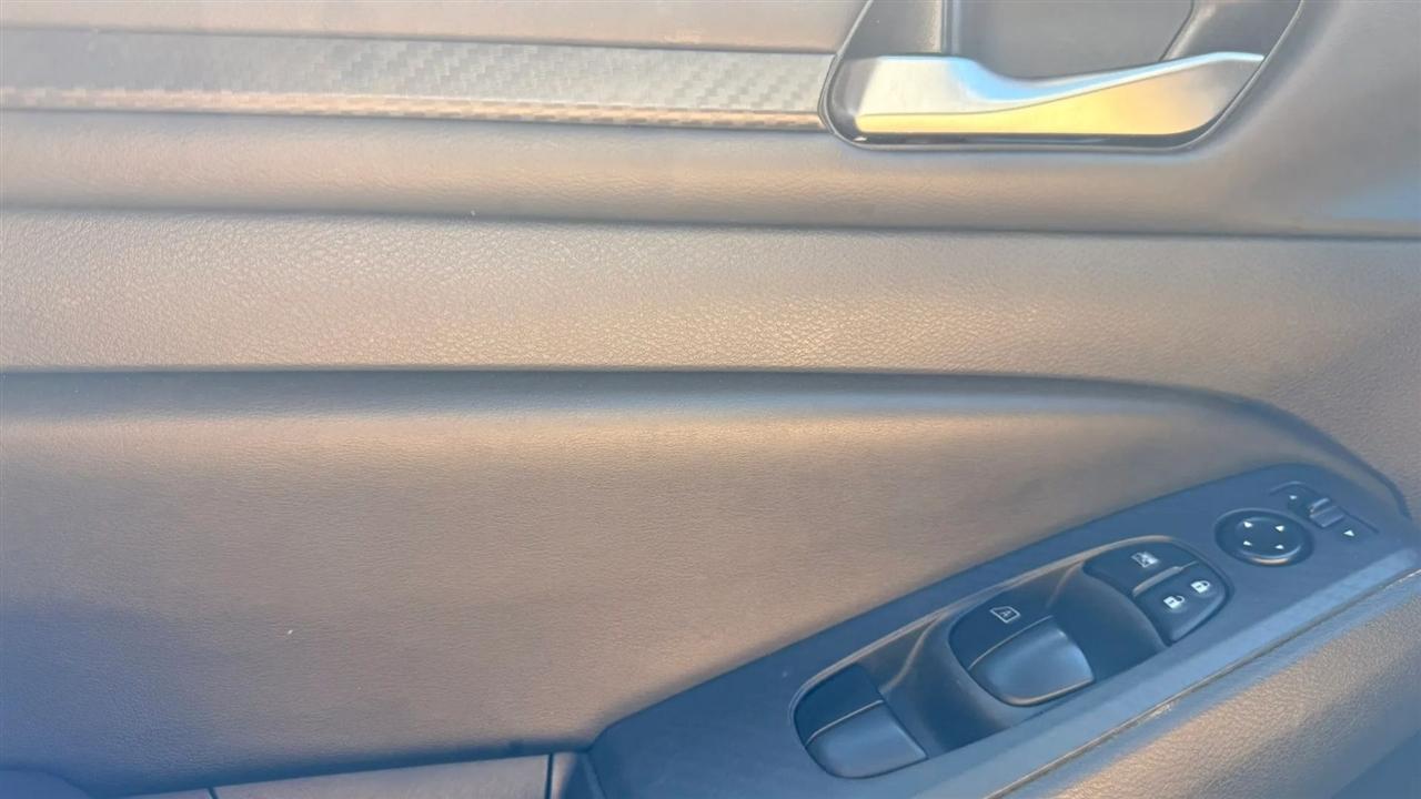 Nissan Altima 2.5 SV 2024