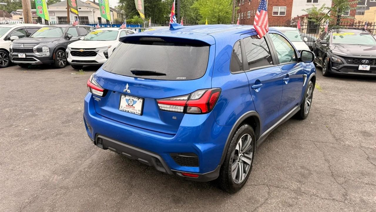 Mitsubishi Outlander Sport 2.0 ES 4WD 2024
