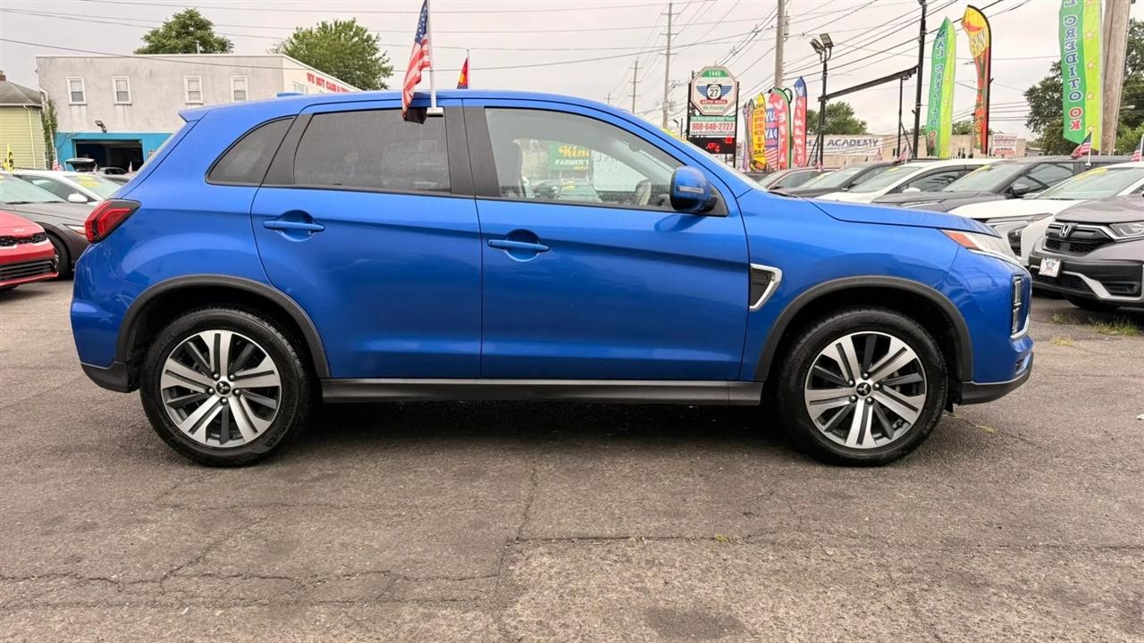 Mitsubishi Outlander Sport 2.0 ES 4WD 2024