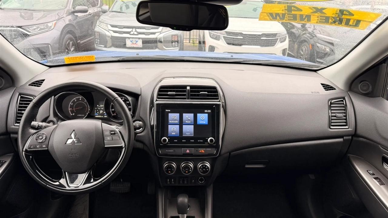 Mitsubishi Outlander Sport 2.0 ES 4WD 2024