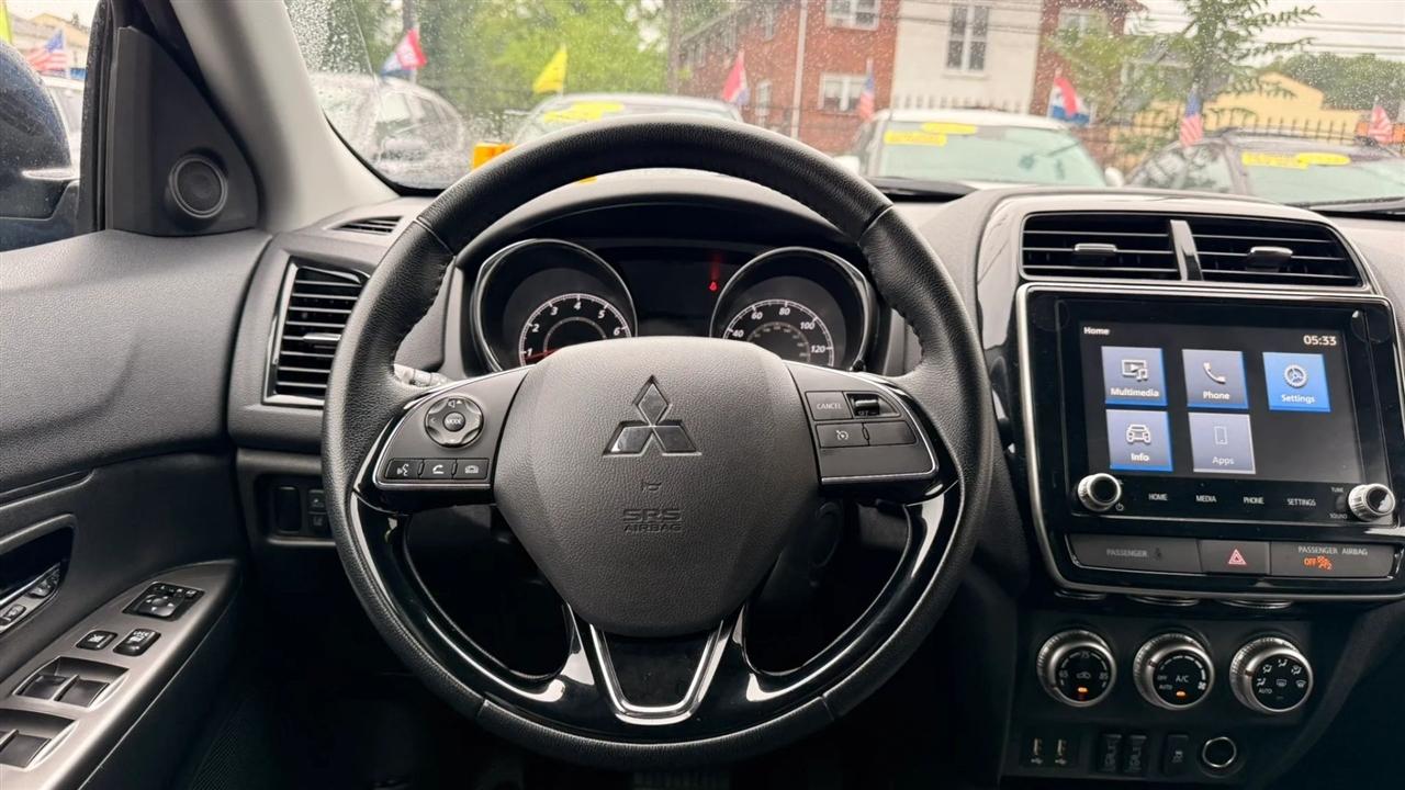 Mitsubishi Outlander Sport 2.0 ES 4WD 2024