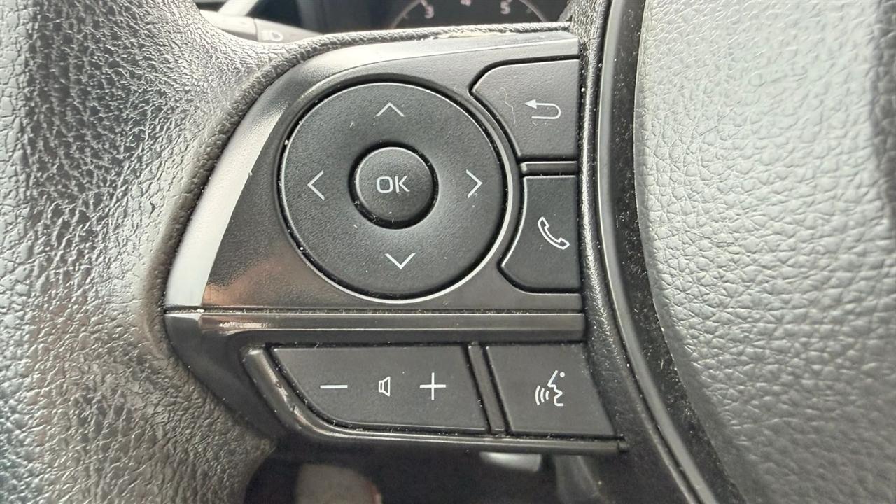 Toyota Corolla LE 2024