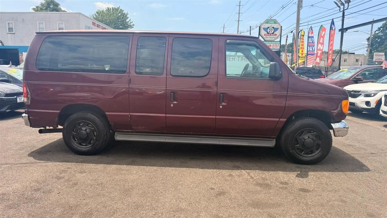 Ford Econoline E-150 XLT 2007