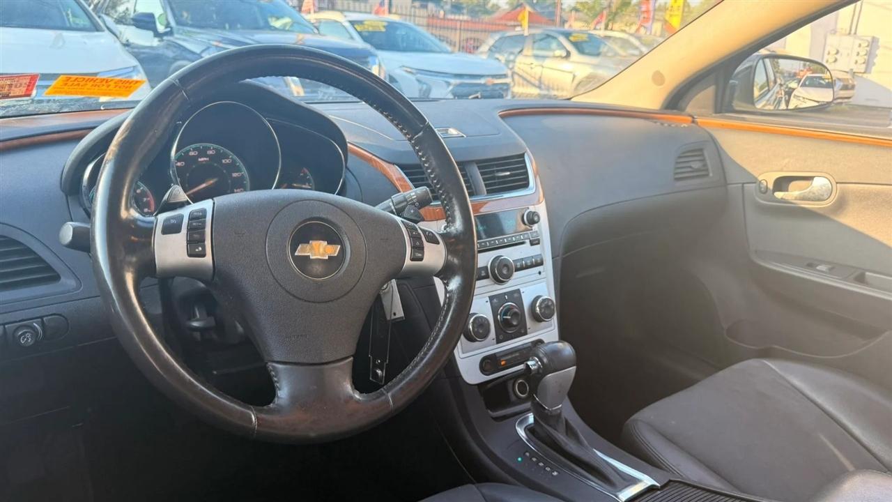 Chevrolet Malibu 2LT 2010