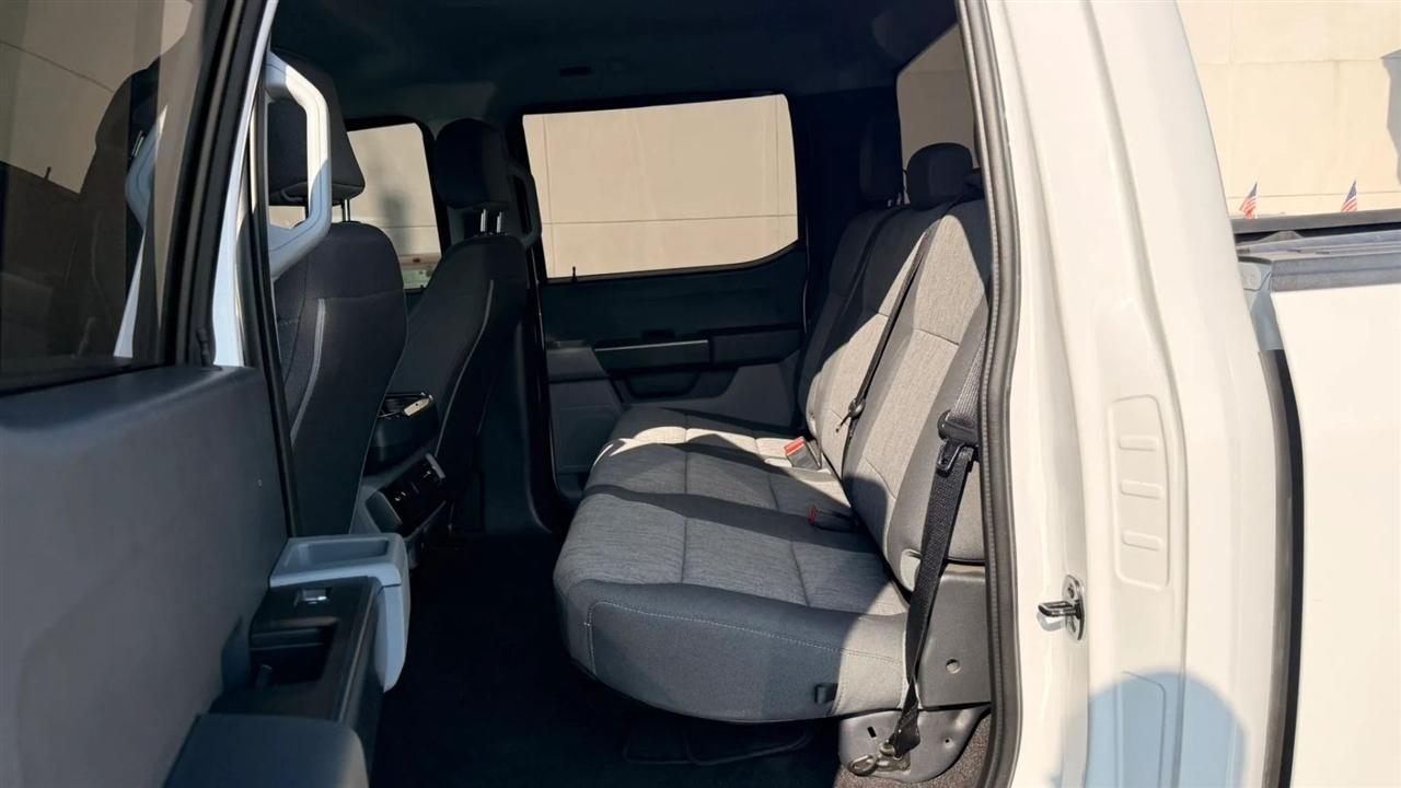 Ford F-150 XL SuperCrew 5.5-ft. Bed 4WD 2021