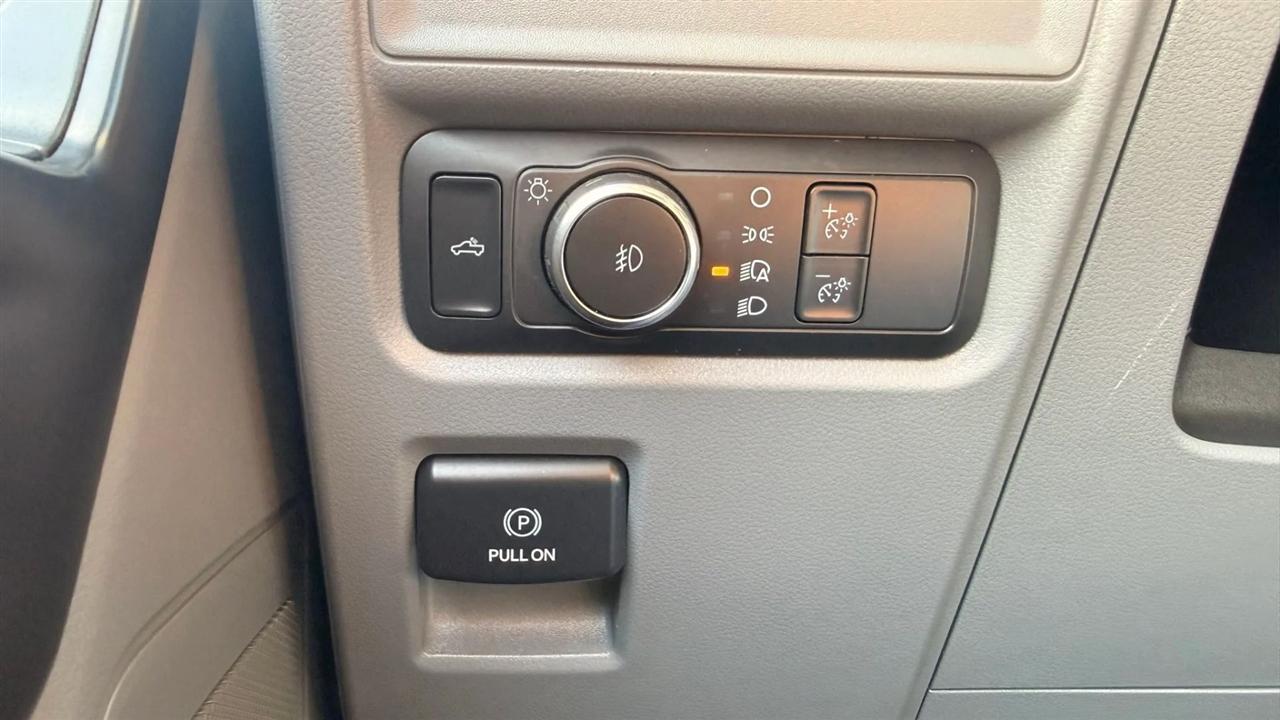 Ford F-150 XL SuperCrew 5.5-ft. Bed 4WD 2021