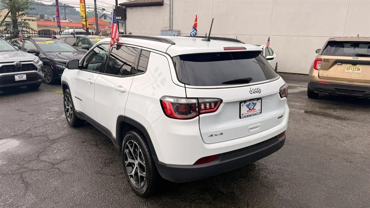 Jeep Compass Latitude 2024