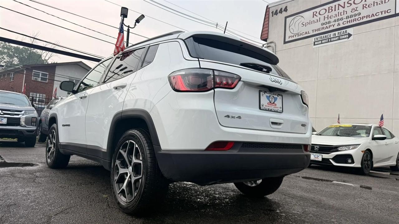 Jeep Compass Latitude 2024
