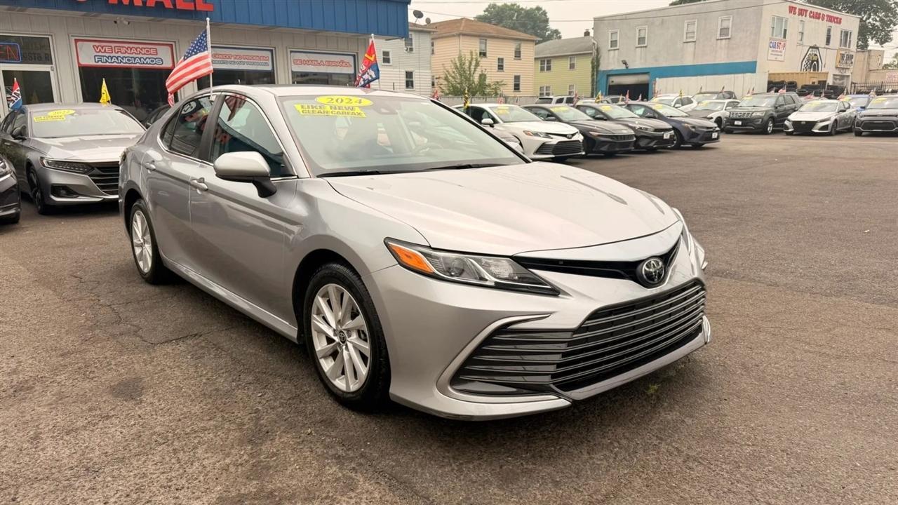 Toyota Camry LE 2024