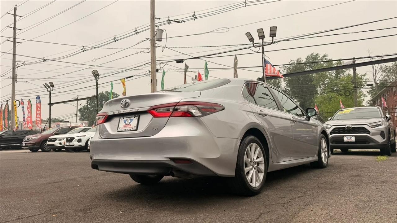 Toyota Camry LE 2024