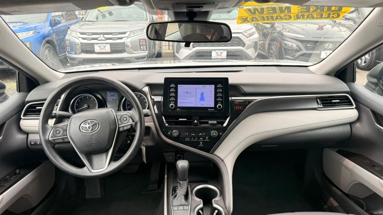 Toyota Camry LE 2024