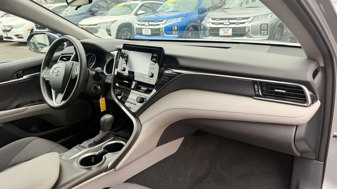 Toyota Camry LE 2024