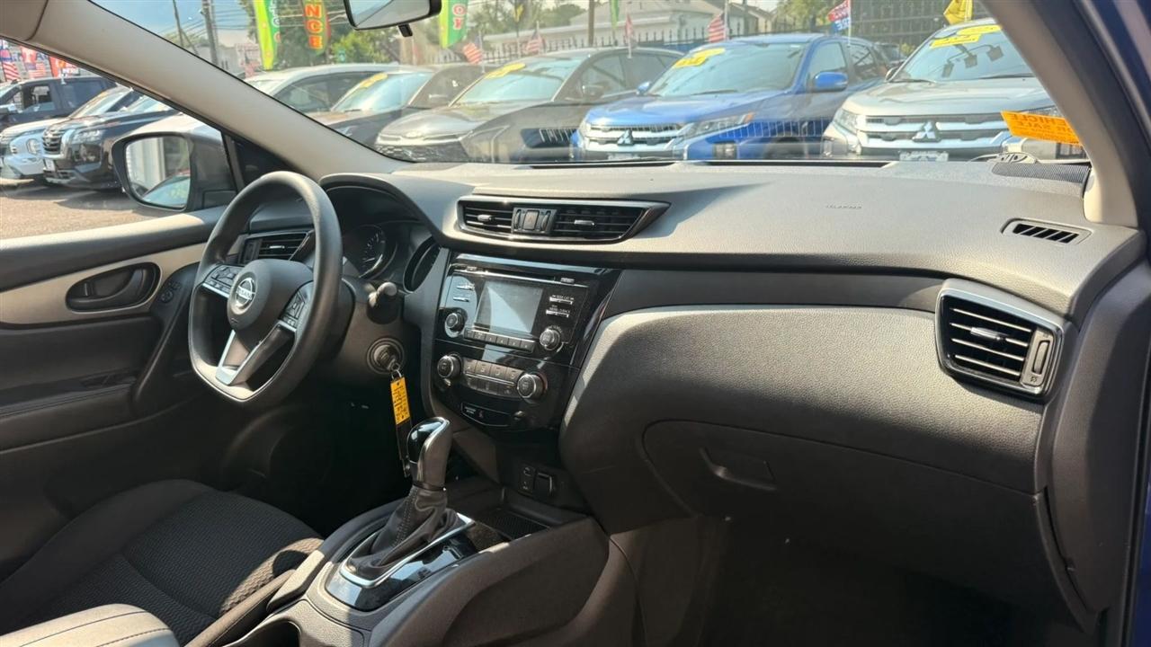 Nissan Rogue Sport S AWD 2018