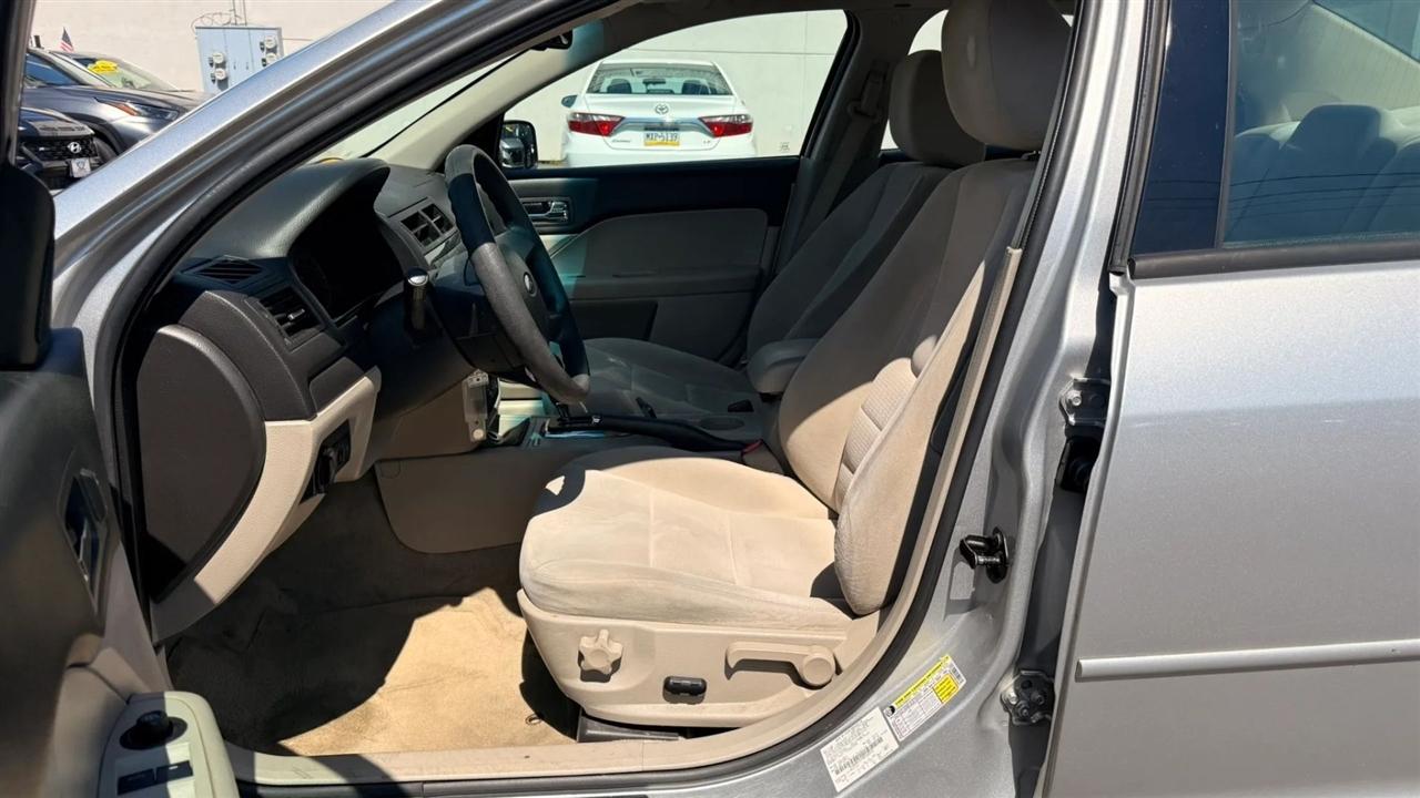 Ford Fusion I4 SE 2009
