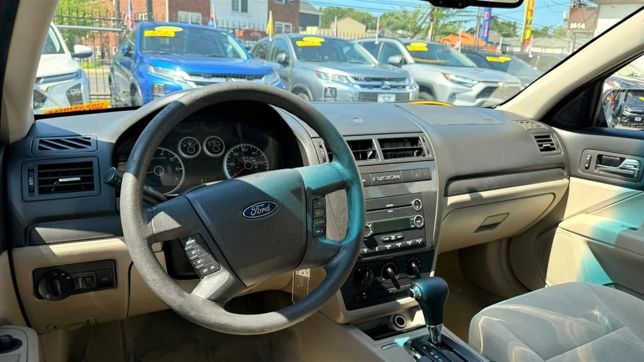 Ford Fusion I4 SE 2009
