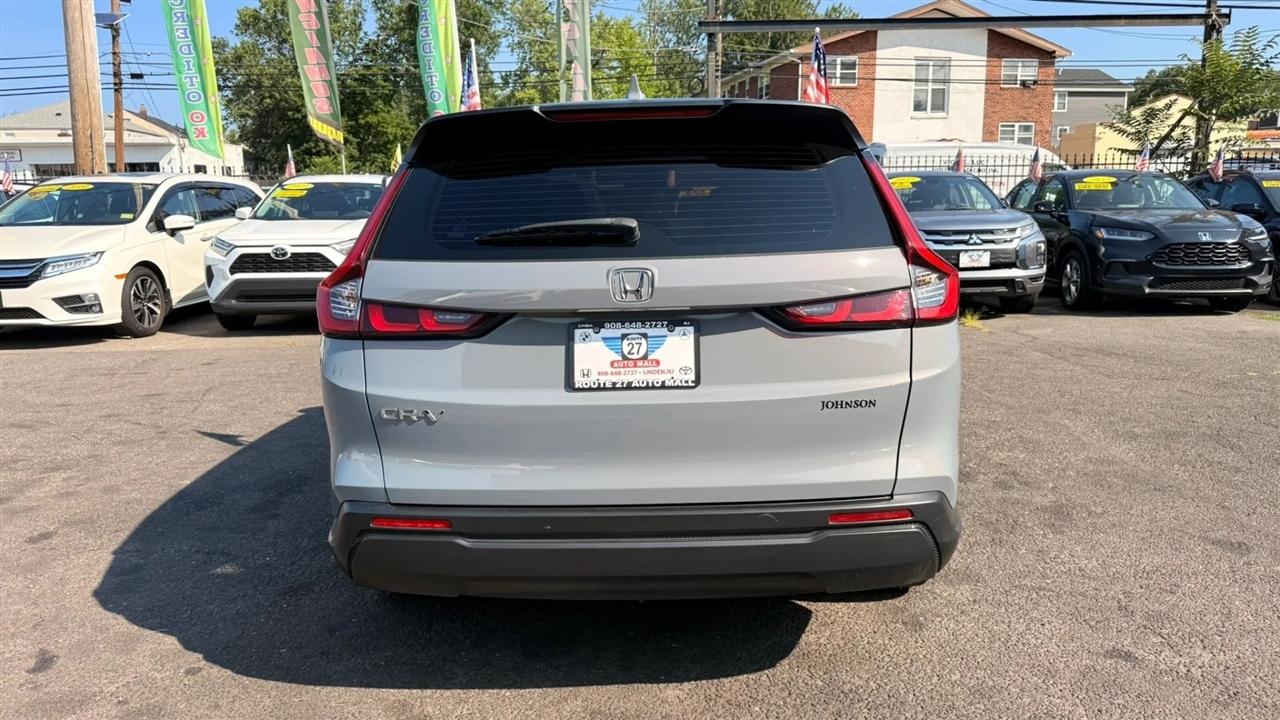 Honda CR-V LX 2WD 2024