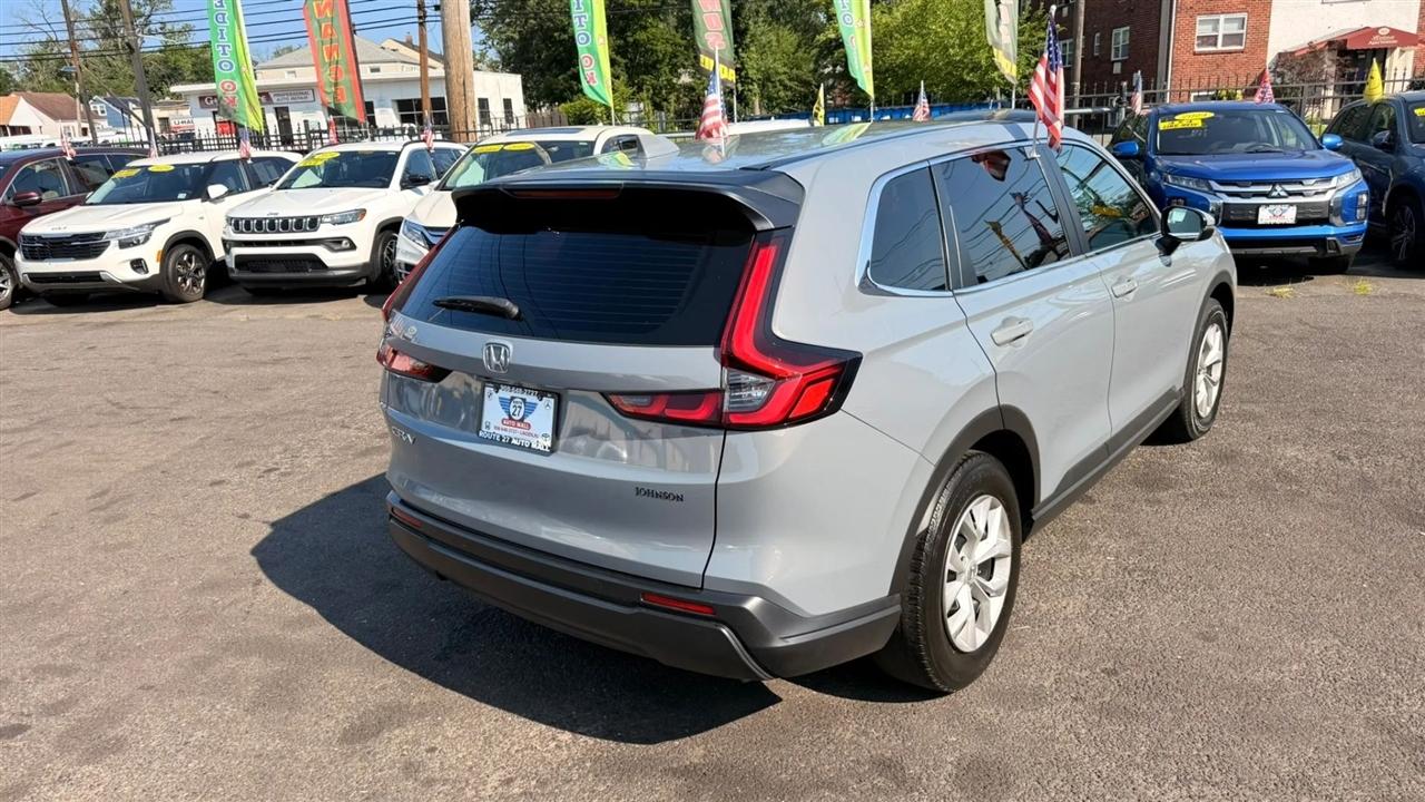 Honda CR-V LX 2WD 2024