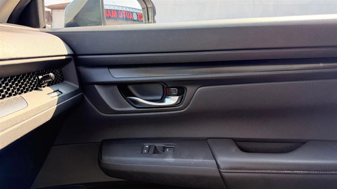 Honda CR-V LX 2WD 2024