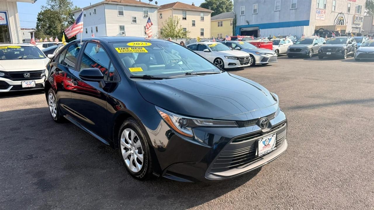 Toyota Corolla LE 2023