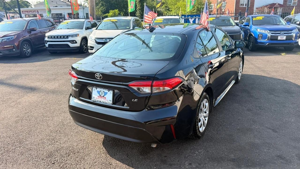 Toyota Corolla LE 2023
