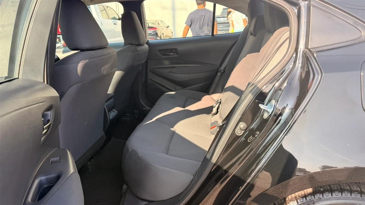Toyota Corolla LE 2023