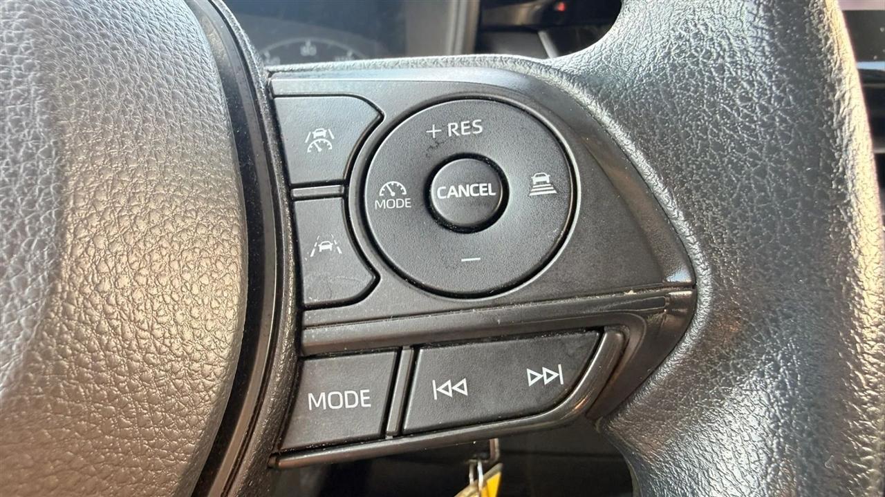 Toyota Corolla LE 2023