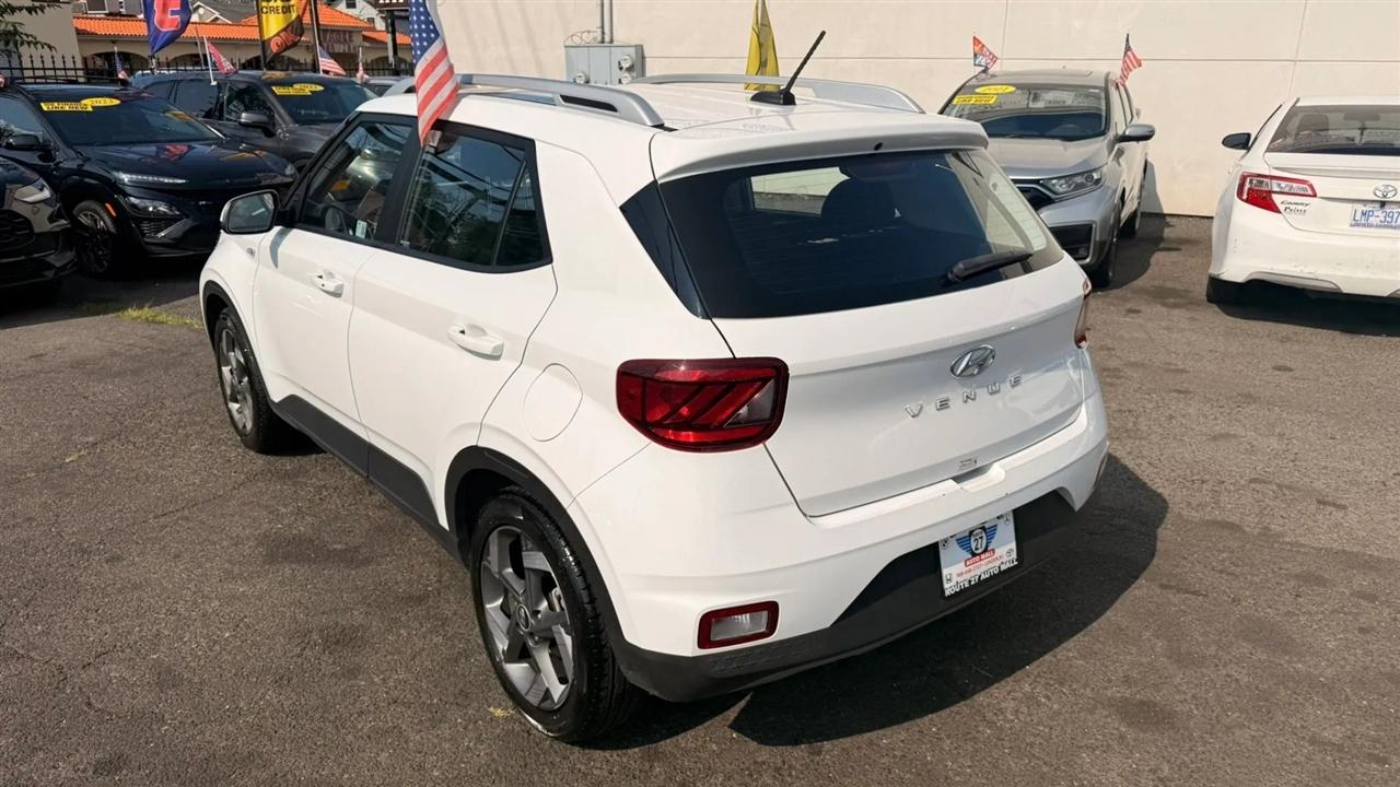 Hyundai Venue SEL 2025