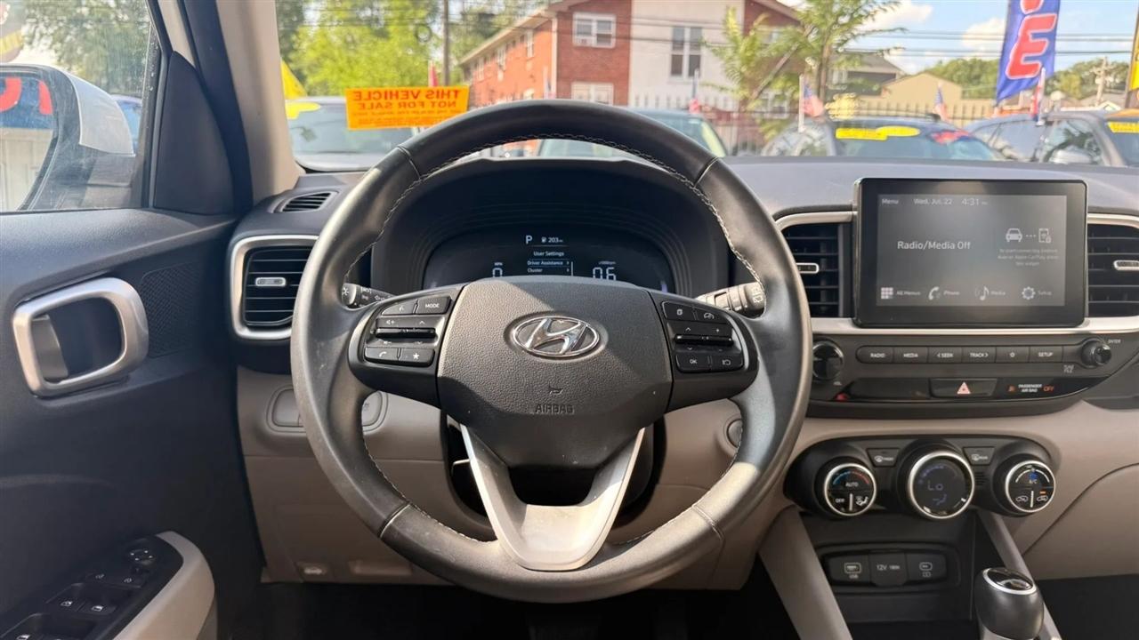 Hyundai Venue SEL 2025