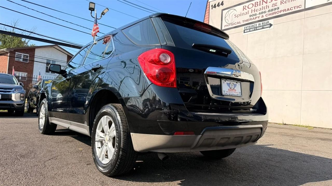 Chevrolet Equinox LS 2WD 2012