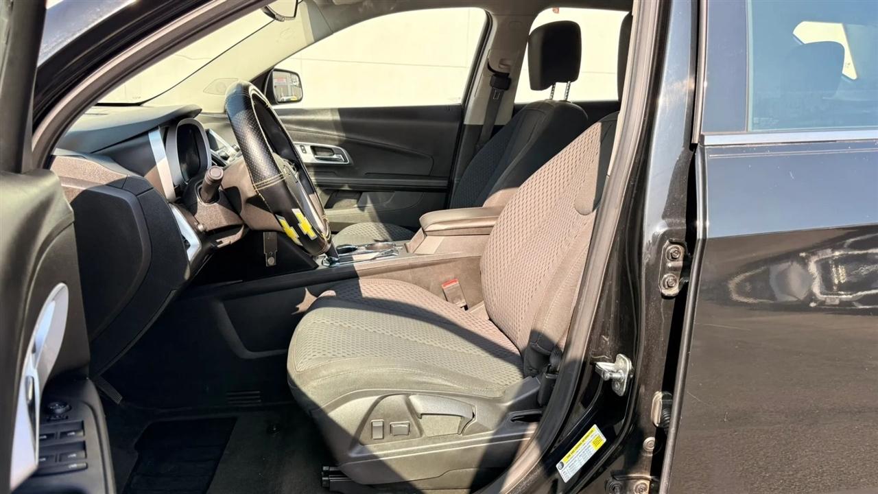 Chevrolet Equinox LS 2WD 2012