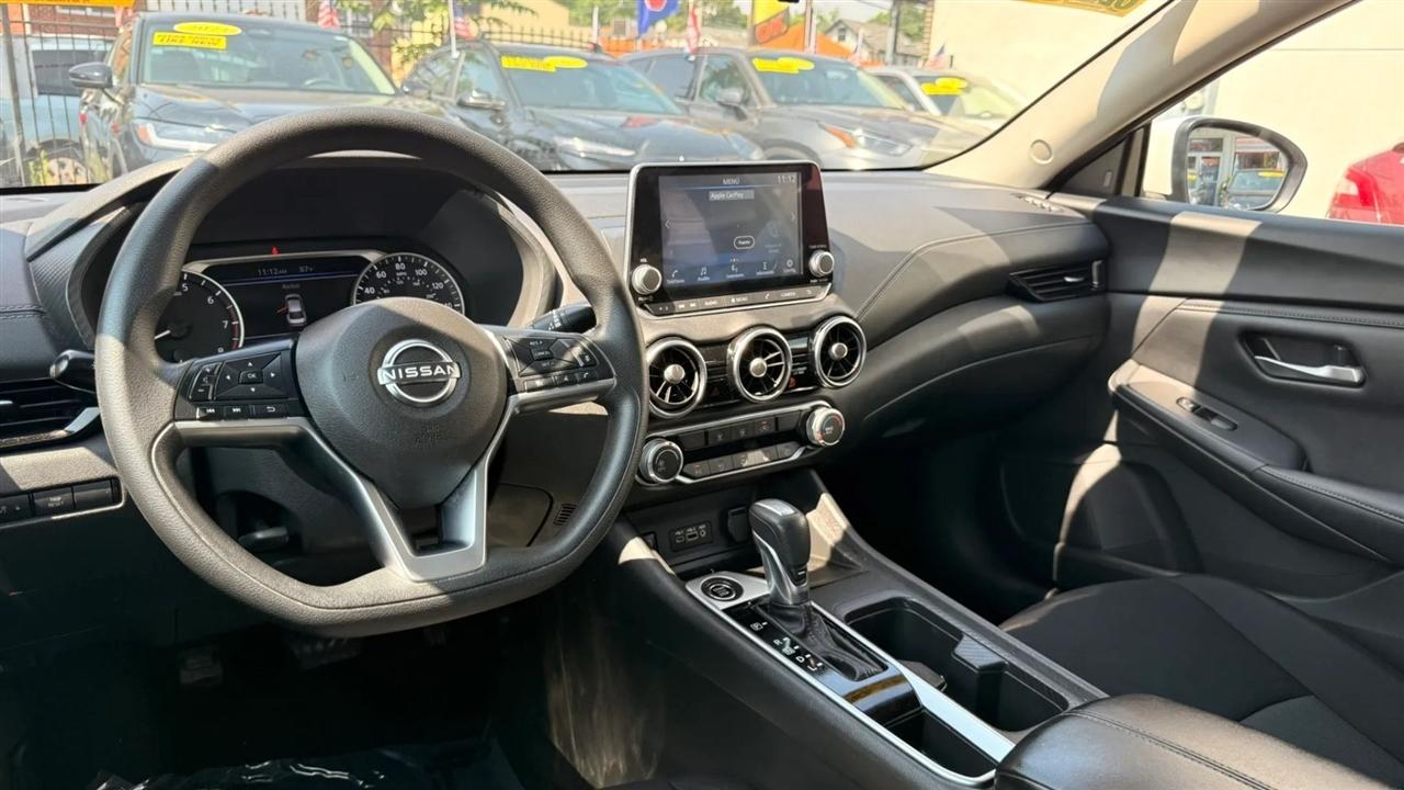Nissan Sentra SV 2024