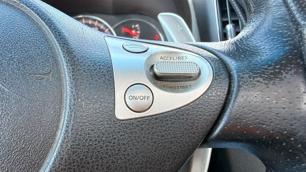 Nissan Maxima SV 2010