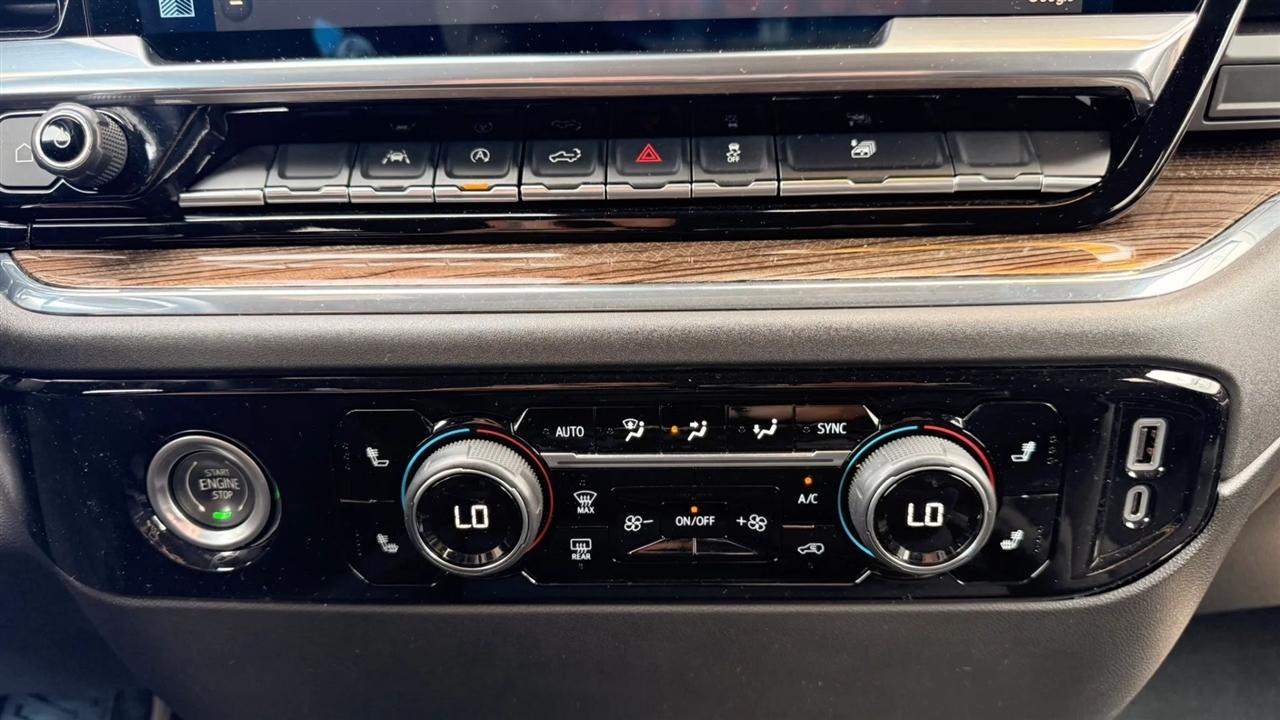 Chevrolet Silverado 1500 LT Crew Cab 4WD 2023