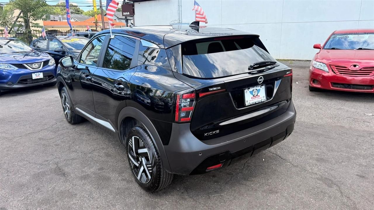 Nissan Kicks SV 2025