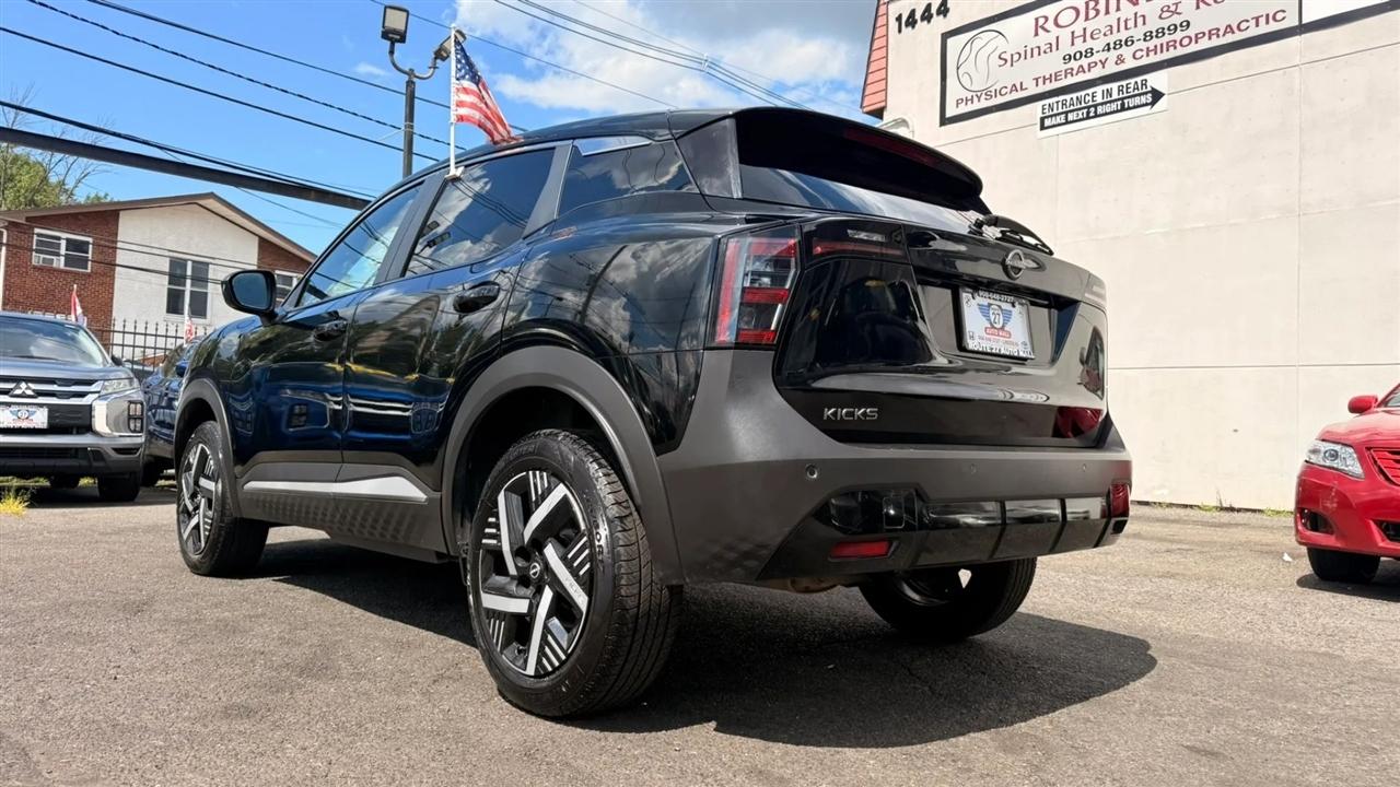 Nissan Kicks SV 2025