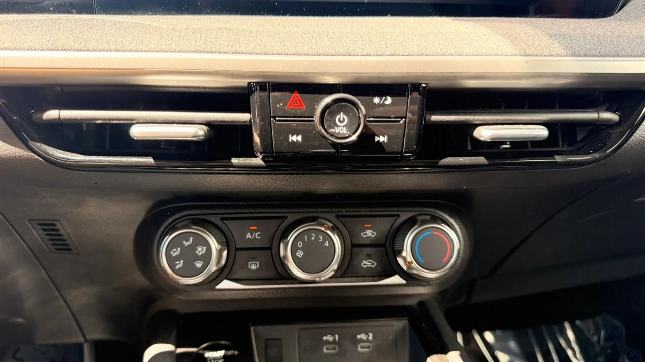 Nissan Kicks SV 2025