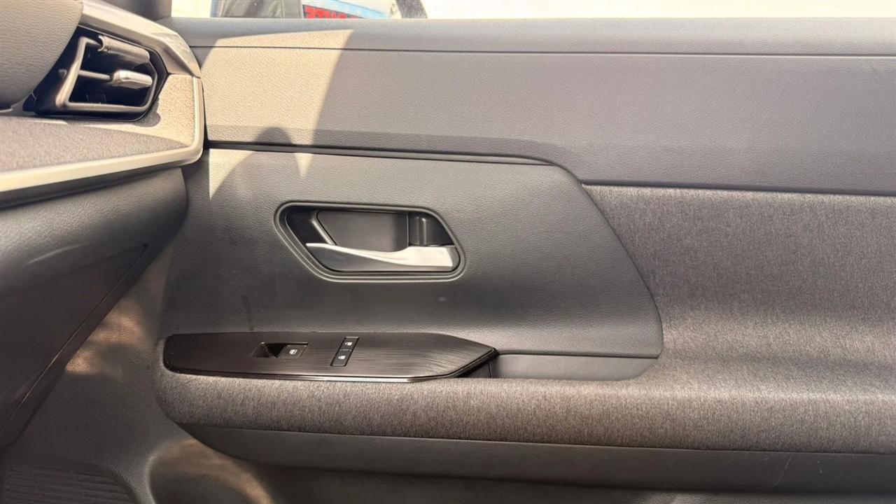 Nissan Kicks SV 2025