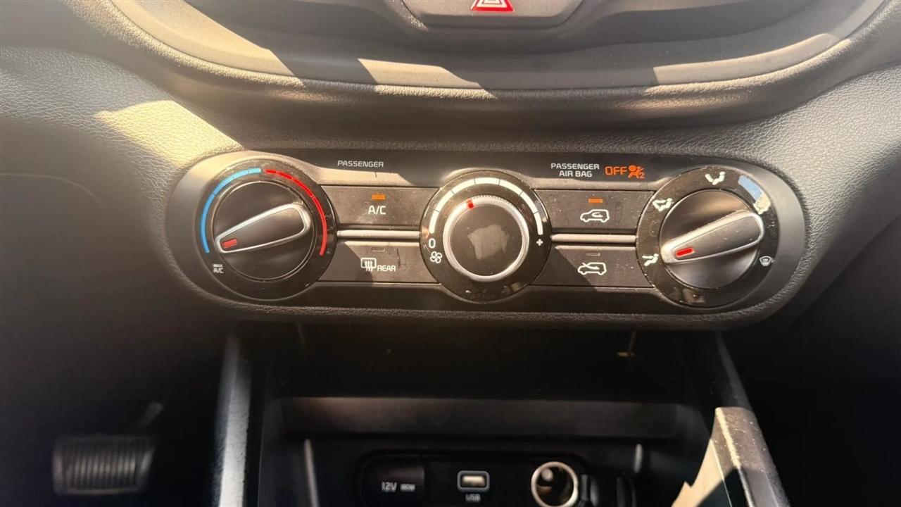 Kia Soul LX CVT 2024