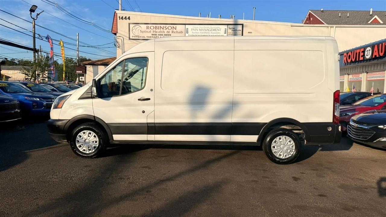 Ford Transit 150 Van Med. Roof w/Sliding Pass. 148-in. WB 2019
