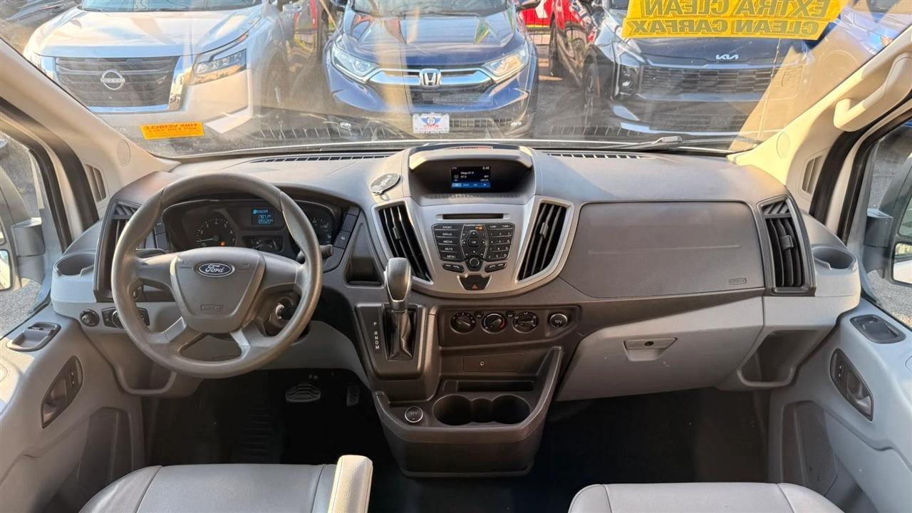 Ford Transit 150 Van Med. Roof w/Sliding Pass. 148-in. WB 2019