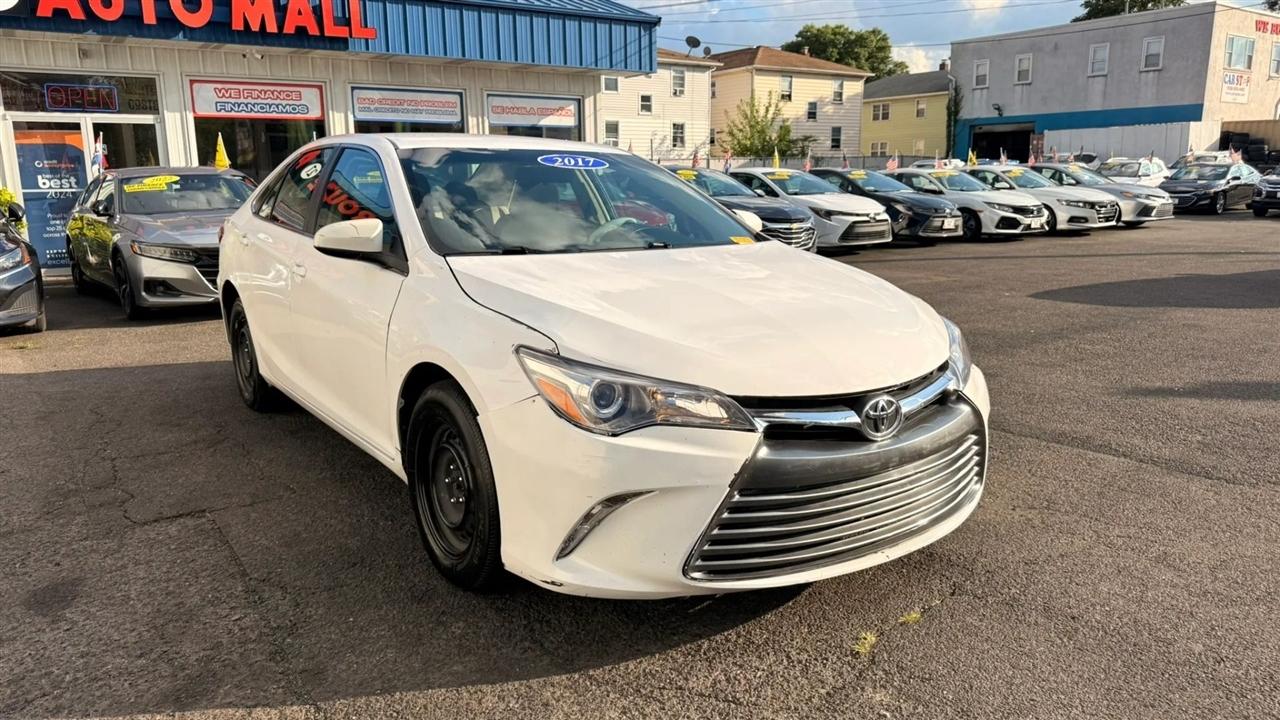 Toyota Camry LE 2017