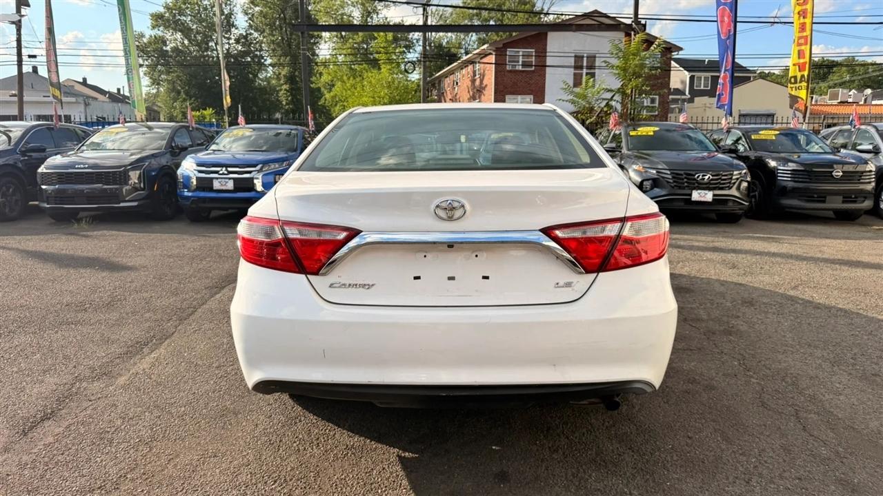 Toyota Camry LE 2017